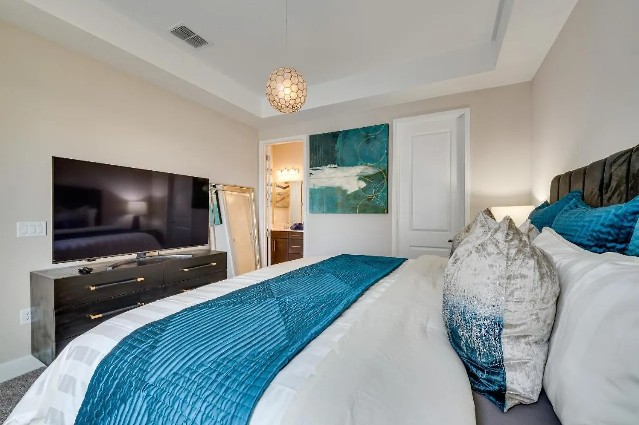 Upscale Davenport Home With Pool 8 Mi To Disney! 0*,  美国